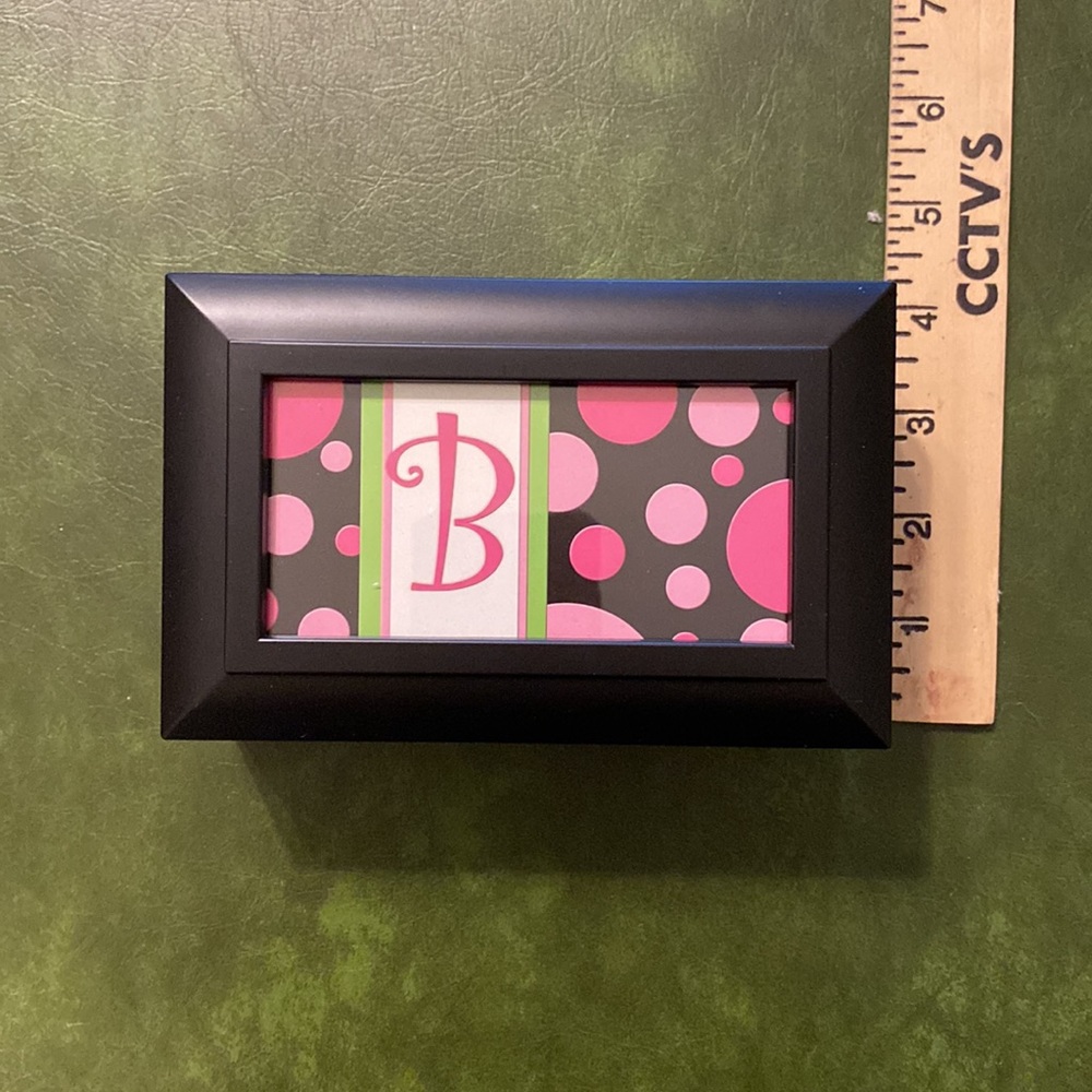 Music Box - Picture 5 of 5